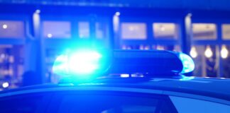 Zu dem Nickerchen vor dem Polizeipräsidium kam es für den 45-Jährigen nicht. (Symbolbild)