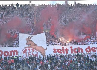 Rund 15.000 Gästefans unterstützen den 1. FC Köln in Hannover.