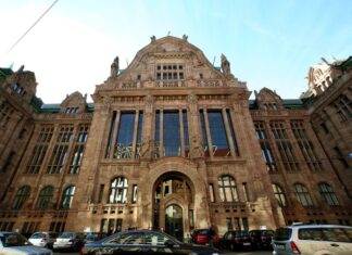 Im vergangenen Jahr sind am Düsseldorfer Verwaltungsgericht 7.320 Asylverfahren eingegangen. (Archivbild)