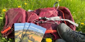 Die Broschüre enthält unter anderem Erlebnis-Highlights sowie Einkehr- und Übernachtungs-Tipps. Foto: Kreis Mettmann