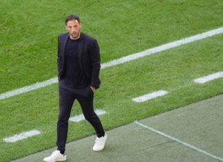 Domenico Tedesco war von 2017 bis 2019 Coach auf Schalke und zuletzt Nationaltrainer Belgiens.