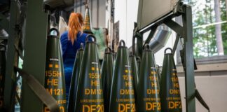 Im niedersächsischen Unterlüß fertigt Rheinmetall 155-Millimeter-Artilleriemunition.
