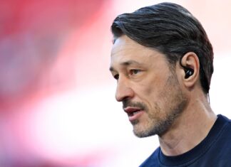 Trainer Niko Kovac will seinen Vertrag bis 2026 beim BVB erfüllen.