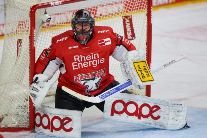 Glänzte mit 43 Paraden: Haie-Torhüter Julius Hudacek.