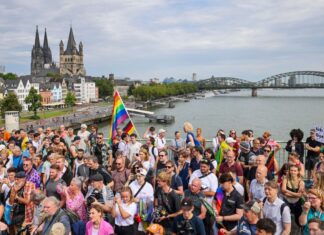 Amerikanische Sponsoren, die den Kölner CSD teils seit vielen Jahren finanziell unterstützt haben, reagieren nun auf das veränderte Klima in den USA und ziehen sich zurück. (Archivbild)