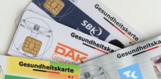 Auch die gesetzlichen Krankenkassen reihen sich jetzt in das Bündnis gegen Rassismus und Gewalt im Gesundheitswesen ein. (Symbolbild)