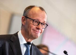Wenn Friedrich Merz Kanzler wird, ist er der älteste nach Konrad Adenauer (Archivbild).