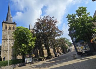 Platz vor Peter und Paul , Bild: A.Heinz