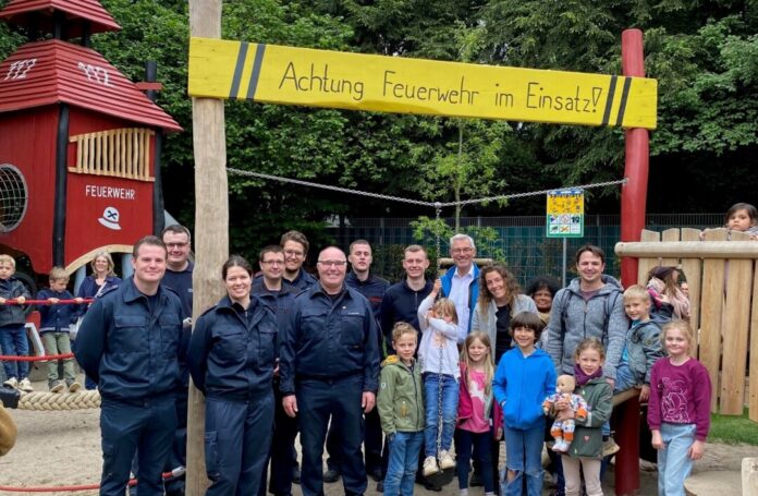 Mit einem kleinen Fest ging der Spielplatz nun auch offiziell an den Start. Foto: Stadt Ratingen