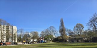 Blick auf den Bolzplatz in West , Bild: Alexander Heinz