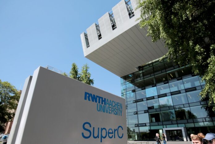 Das Interesse von Wissenschaftlern und Studenten aus den Vereinigten Staaten an hiesigen Hochschulen nimmt zu, das bemerkt auch die RWTH in Aachen.