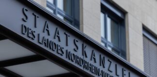 Das ist der neue Eingang der Staatskanzlei des Landes Nordrhein-Westfalen. (Archivfoto)