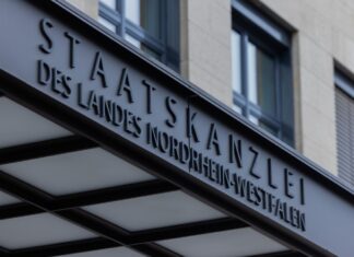 Das ist der neue Eingang der Staatskanzlei des Landes Nordrhein-Westfalen. (Archivfoto)