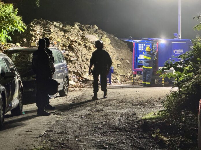 Nach der Entdeckung von zwei illegalen Zigarettenfabriken in NRW beginnt der Prozess gegen 19 Angeklagte