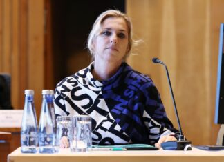 Daniela Lesmeister ist Staatssekretärin im Innenministerium von Herbert Reul (CDU). Sie soll zu einem späteren Zeitpunkt vernommen werden. (Archivfoto)