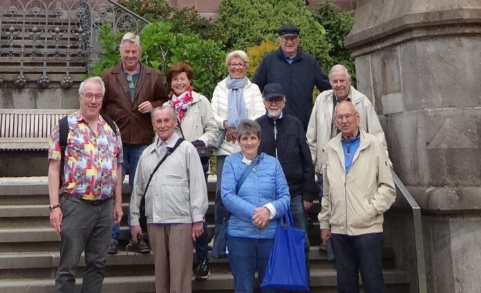 Die Briefmarkensammler zog es zum Drachenfels. Foto: privat