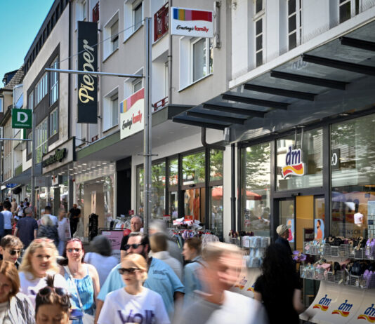 Velbert: Premiere der „Late Night“ – Shoppen, Schlemmen und Gewinnen