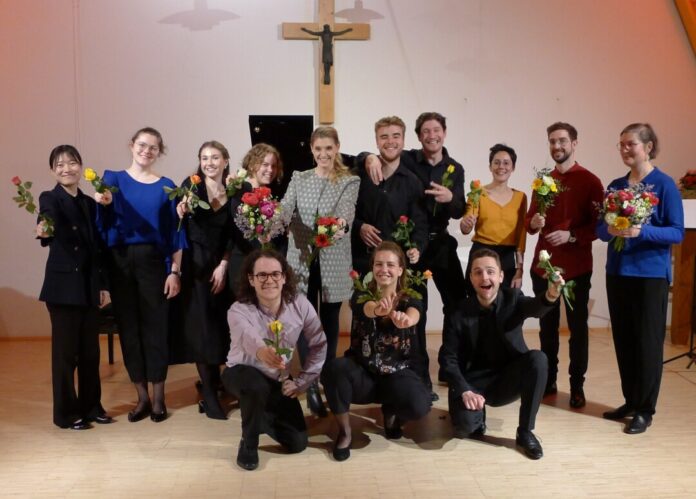 Die Folkwang Clarinets spielen in der Dorfkirche Isenbügel. Foto: privat