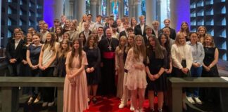 Voll war es in der Kirche zur feierlichen Firmung. Foto: privat
