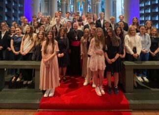 Voll war es in der Kirche zur feierlichen Firmung. Foto: privat