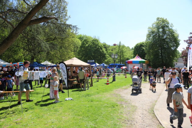 Trödelmeile und Kinderfest in Neviges 1. Mai 2025. Foto: André Volkmann