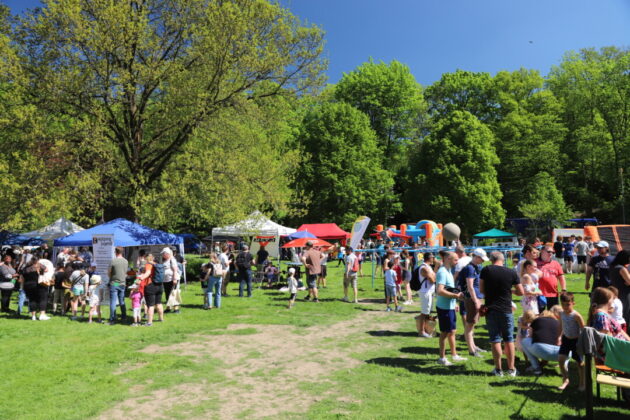 Trödelmeile und Kinderfest in Neviges 1. Mai 2025. Foto: André Volkmann