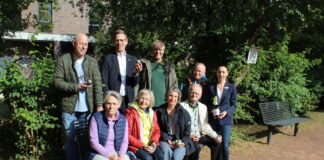 Danke ehrenamtlichen Engagements gibt es die neuen Bänke. Foto: Stadt Erkrath