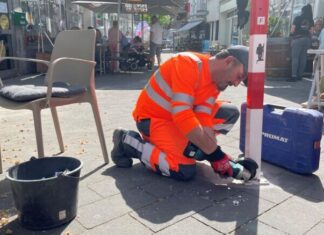 Ein Mitarbeiter des Baubetriebshof hat einen neuen