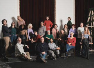 Der Stadt-Ensemble-Club "Die Interzonen" am Schauspiel Essen. Foto: Lukas Zander