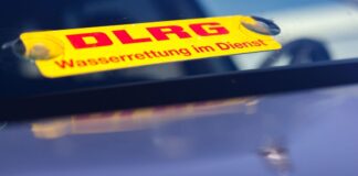 Die Rettungsschwimmer der DLRG haben für NRW und das Jahr 2024 Bilanz gezogen. (Archivbild)