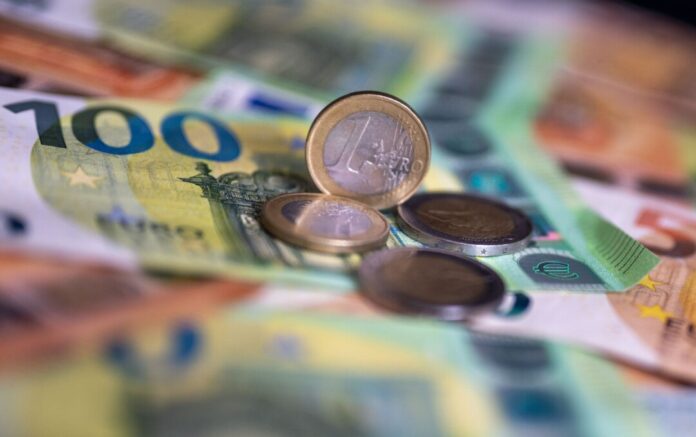Die nordrhein-westfälischen Städte dringen schon lange auf eine belastbare Lösung für ihre Altschuldenlasten. (Symbolbild) 