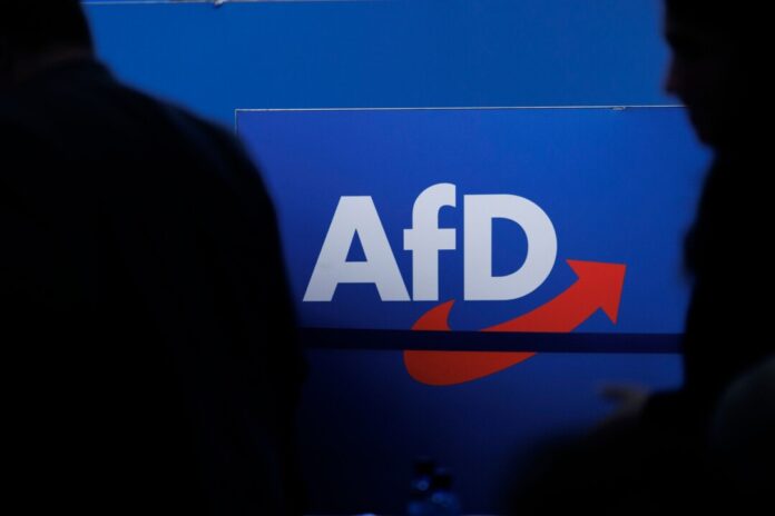 AfD Logo Das Bundesamt für Verfassungsschutz stuft die AfD als gesichert rechtsextremistisch ein. (Archivbild)