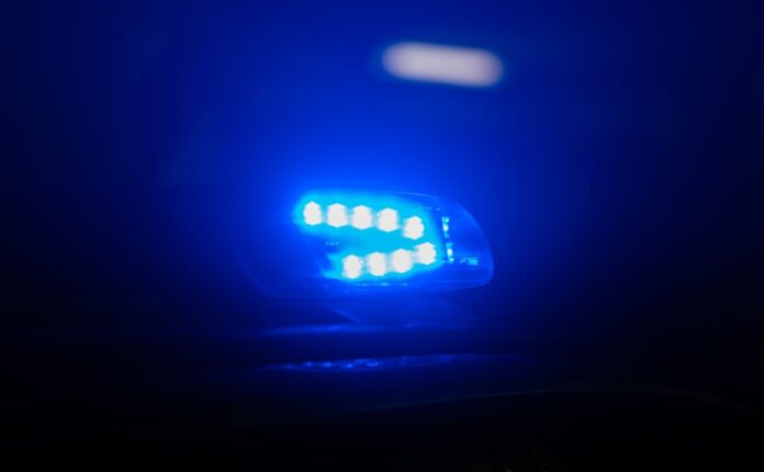 Gegen weitere Mittäter lägen derzeit keine Haftgründe vor, hieß es von der Polizei. (Symbolbild)