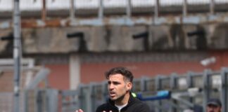 Heiße Aktie: Como-Coach Cesc Fàbregas. 