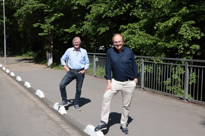 Bei der CDU ist die Freude über die sanierte Brücke groß. Foto: CDU Ratingen