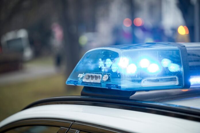 Die Polizei fand den mutmaßlichen Täter in Castrop-Rauxel und nahm ihn fest. (Symbolbild) 