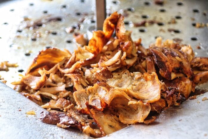 Einbrecher hatten es in einem Imbiss auf Dönerfleisch abgesehen. Foto: pixabay