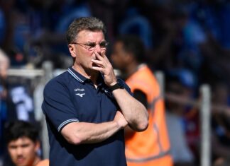 Bochums Trainer Dieter Hecking plant bereits für die 2. Liga. 