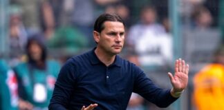 Gladbachs Trainer Gerardo Seoane sieht noch keine Notwendigkeit für Gespräche zu seiner Zukunft. 