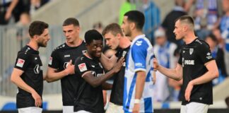 Preußen traf nach Belieben, Magdeburgs Livan Burcu (M) ist konsterniert  