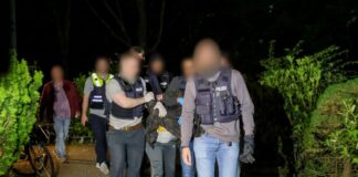Bei dem Festgenommenen handelt es sich laut Polizei «mit an Sicherheit grenzender Wahrscheinlichkeit» um den gesuchten Tatverdächtigen.