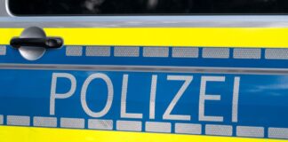 Um mehr über den Vorfall zu erfahren, sucht die Polizei weiterhin nach Zeugen. (Symbolbild)