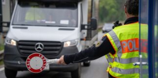 Die NRW-Polizei meldet verstärkte Grenzeinsätze.