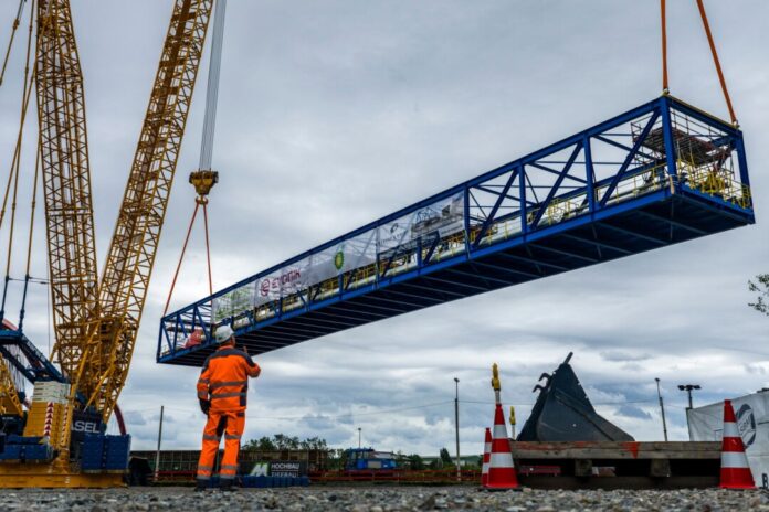 Der Rhein-Herne-Kanal war für das Manöver zeitweise voll gesperrt.