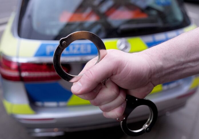Polizei Die Polizei geht gegen zwei brutale jugendliche Intensivtäter vor. (Symbolbild)