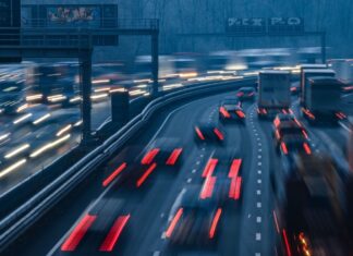  Der Unfall passierte kurz hinter dem Autobahndreieck Heumar (Symbolbild)