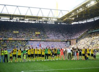 In Erwartung der Champions League-Teilnahme war die BVB-Aktie vor dem letzten Spieltag stark gestiegen - Gewinnmitnahmen zum Wochenbeginn sorgten dann für ein deutliches Minus. (Archivbild)