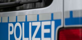 Ein Mannheimer wurde festgenommen, weil er ein Auto gestohlen haben soll - doch er konnte nachweisen, dass es ihm gehörte. (Symbolbild)