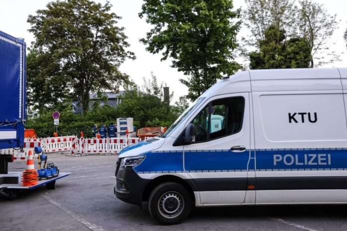 Die Polizei sucht nach Zeugen.