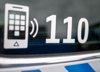 Die Polizei sucht nach Zeugen. (Symbolbild)